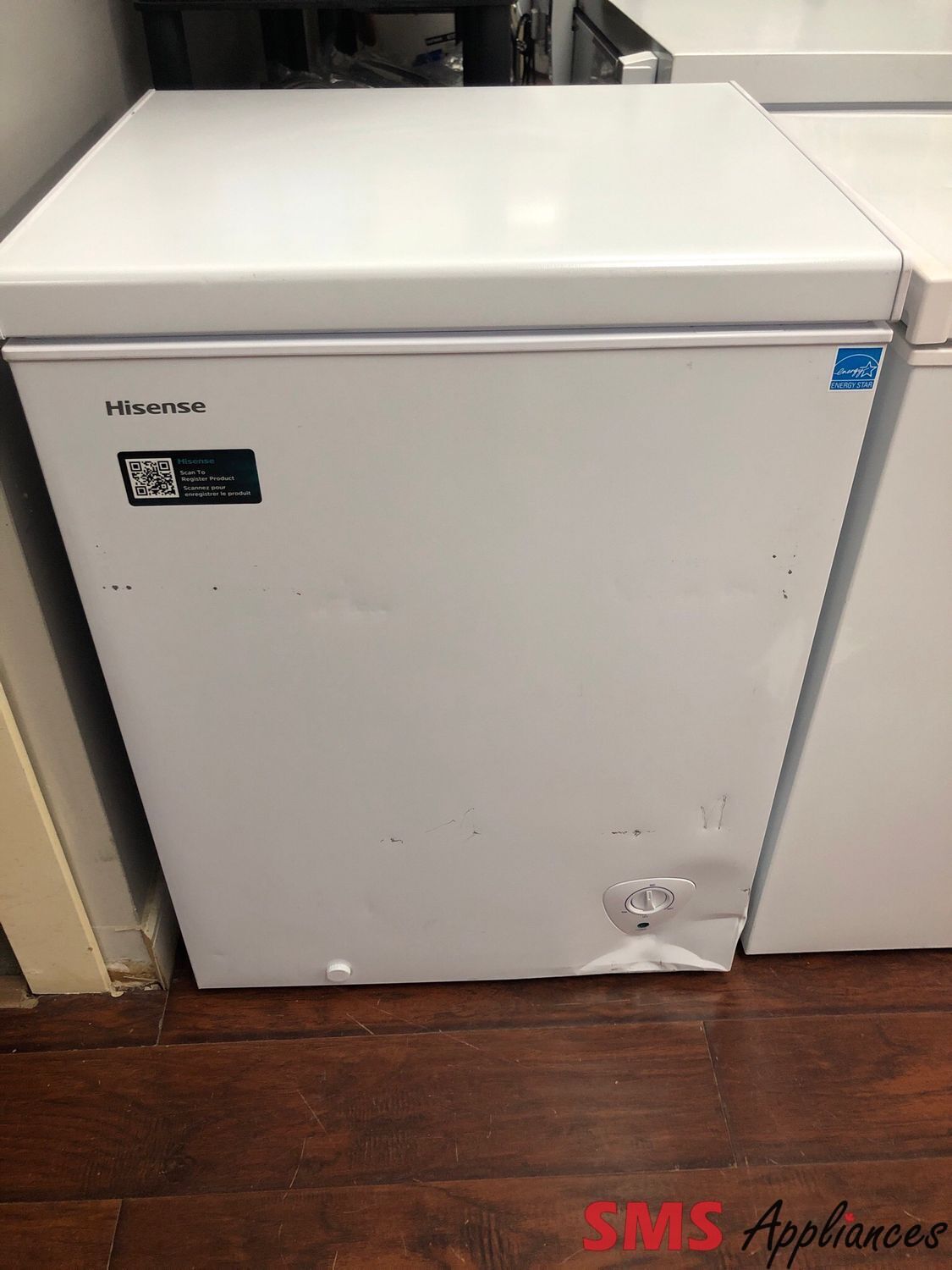 Open Box-Scratch and Dent Hisense 5.0 Cu.Ft Chest Freezer FC50D6EWE