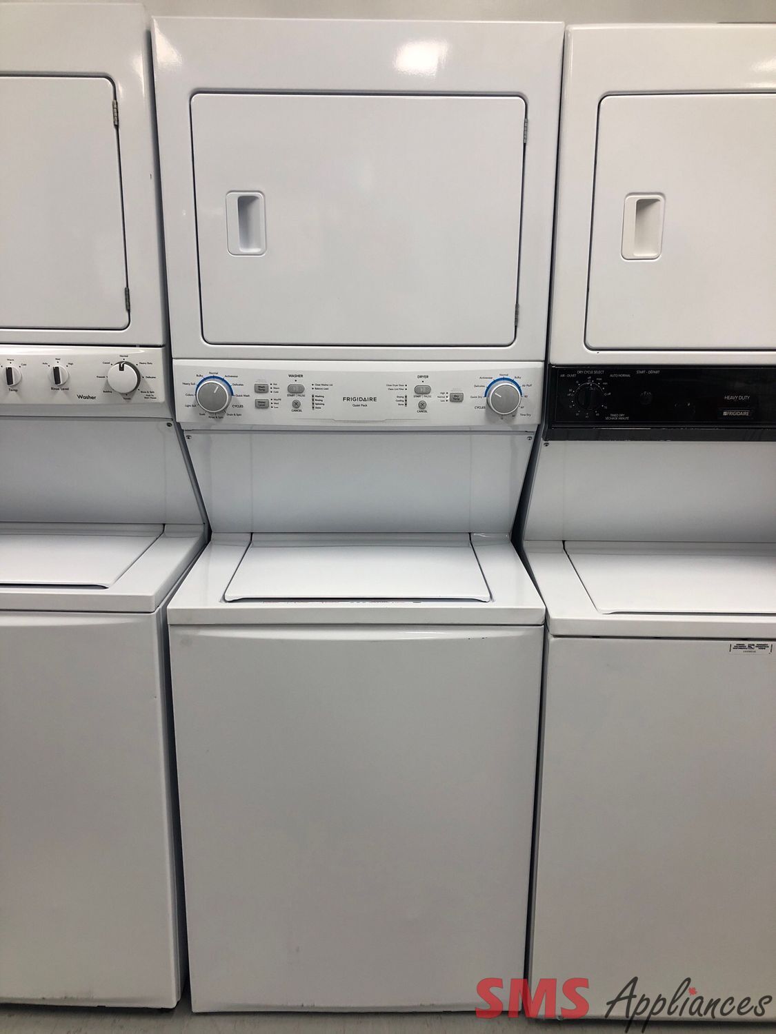 Frigidaire Laundry Centre FLCE752CAW