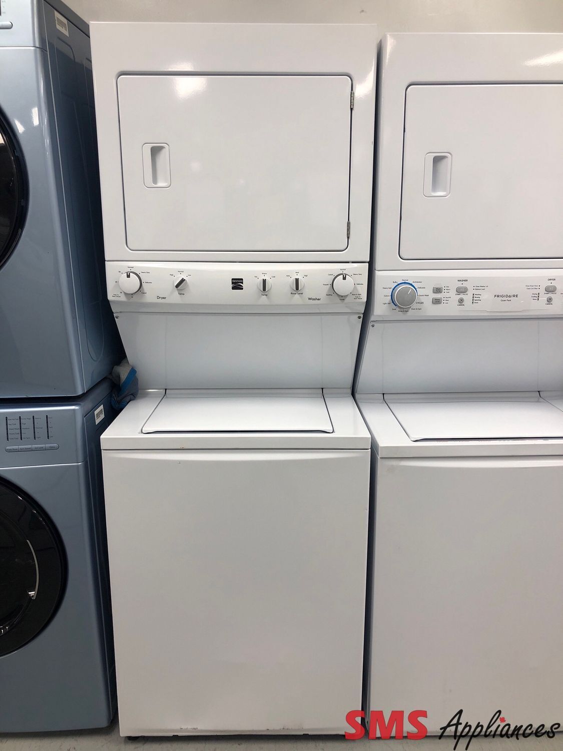 Kenmore Laundry Centre  970L97422F0
