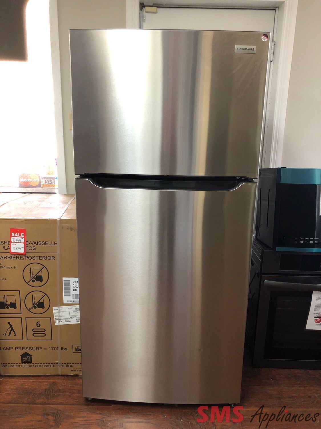 Open Box-Scratch and Dent Frigidaire 30” Top-Freezer Refrigerator  FFTR2045VS