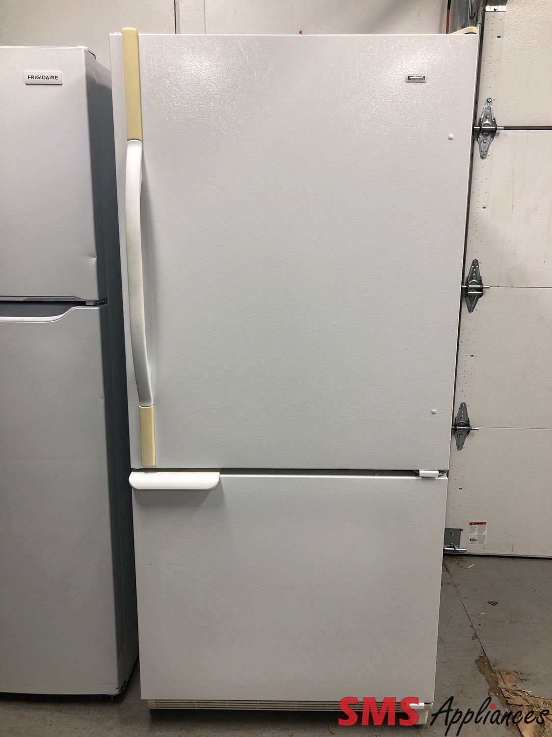 Kenmore 30'' Bottom Freezer Refrigerator 596.69872990