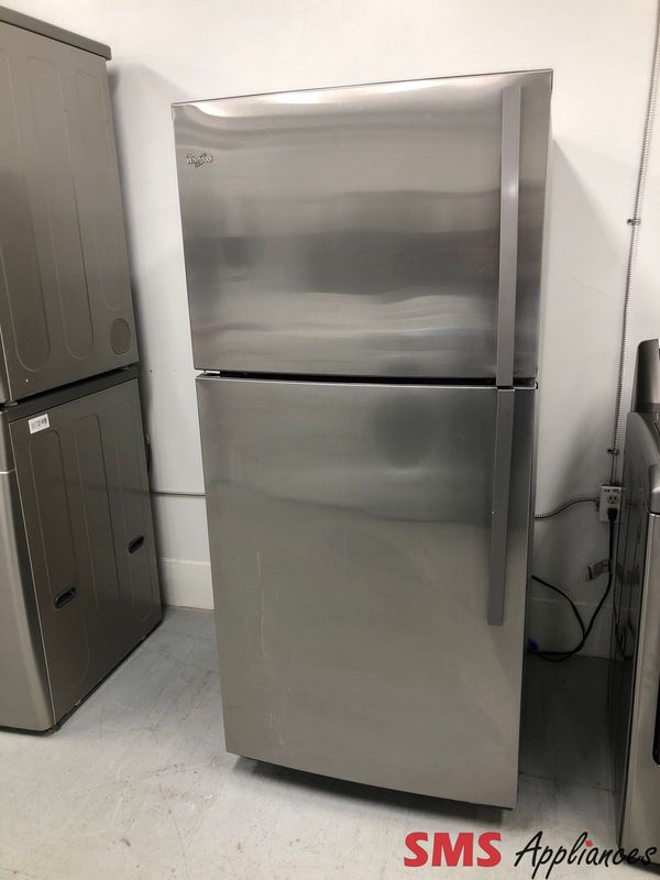 Whirlpool 30'' Top Freezer Refrigerator  WRT359SFYM00 Whirlpool 30'' Top Freezer Refrigerator  WRT359SFYM00