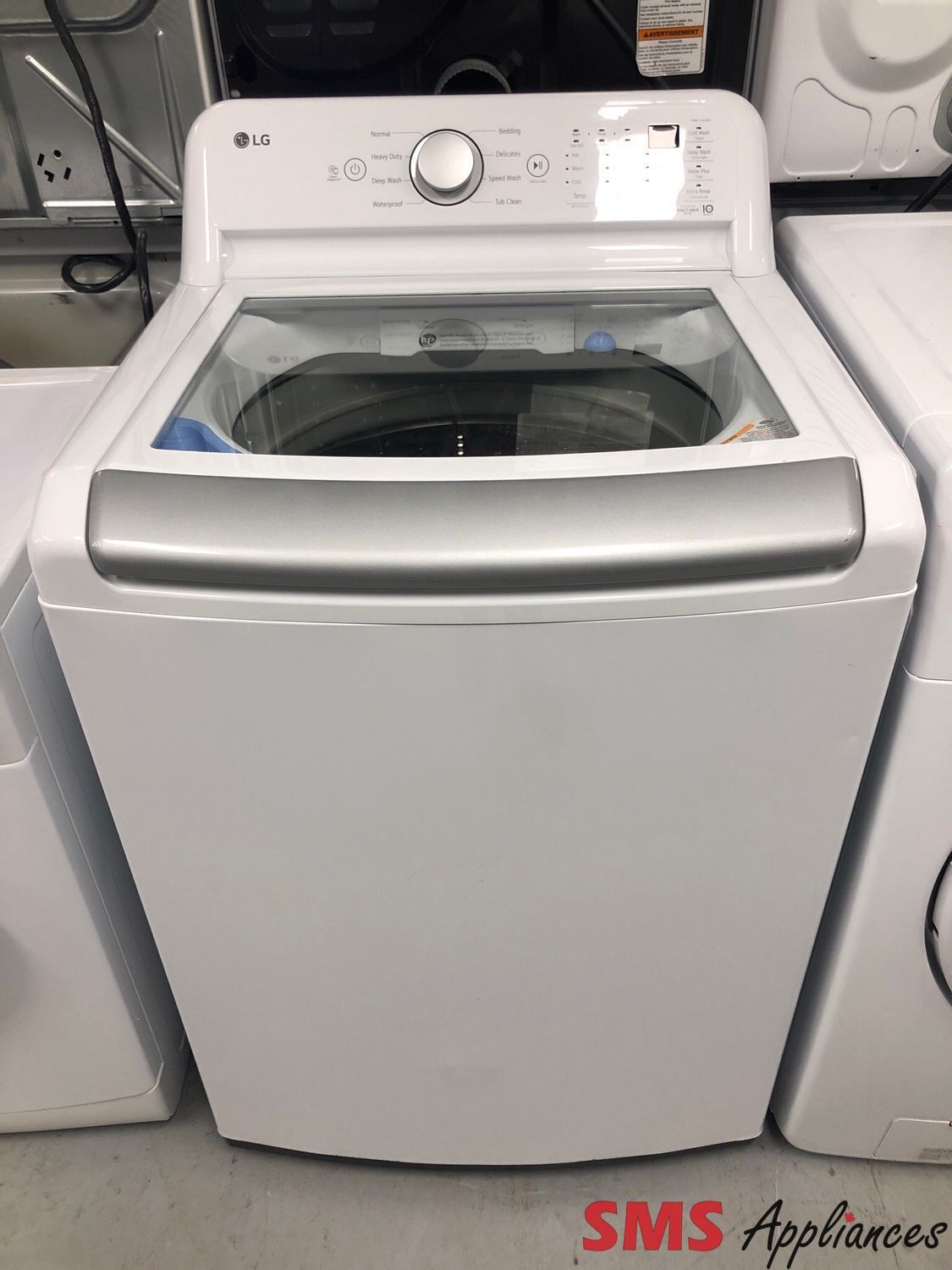 LG 5.8 Cu.Ft Top-Load Washer WT7150CW