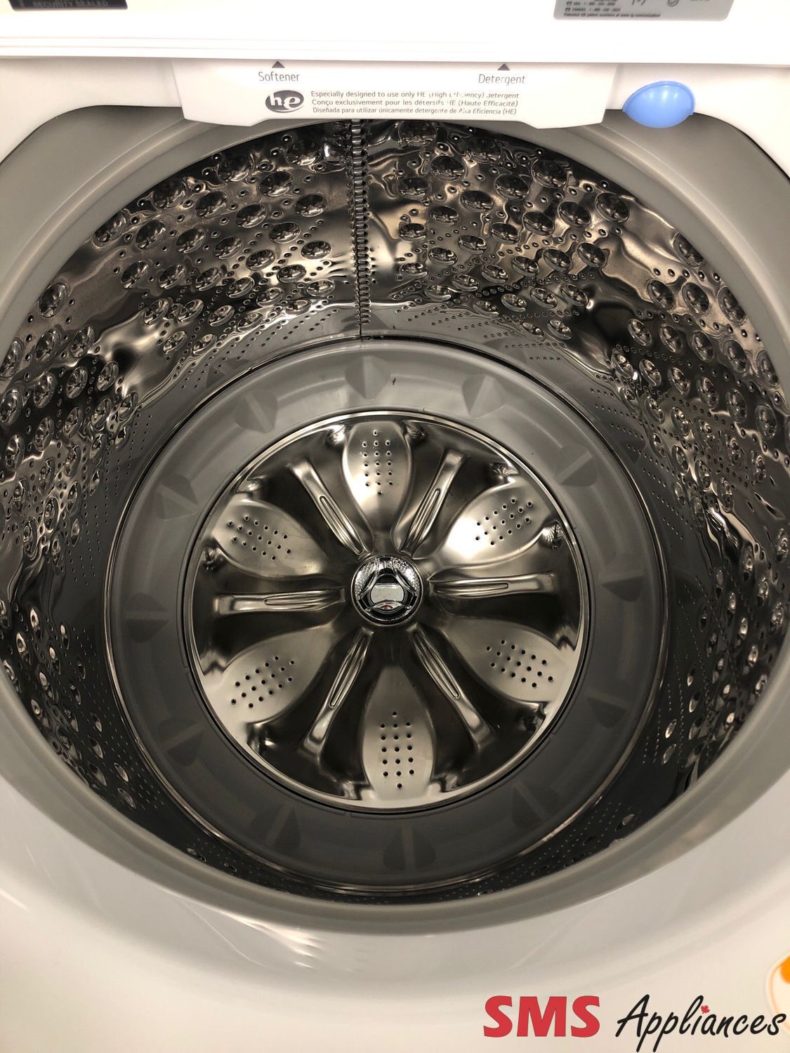 LG 5.8 Cu.Ft Top-Load Washer WT7150CW