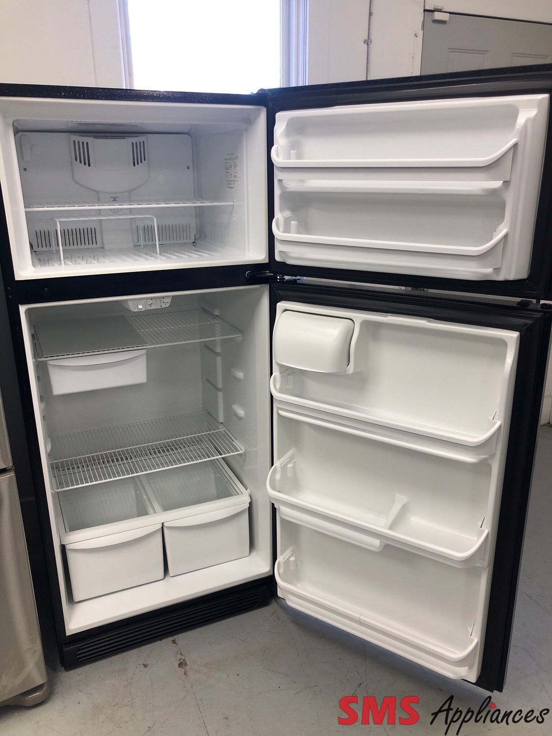 Frigidaire 30” Top-Freezer Refrigerator  FRT18B5ABB