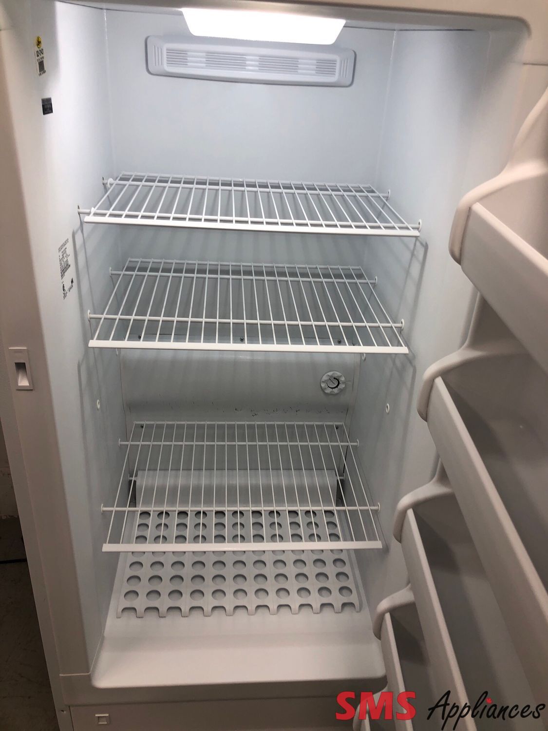 Frigidaire 13.8 Cu.Ft Upright Freezer  FFU14F2QWG
