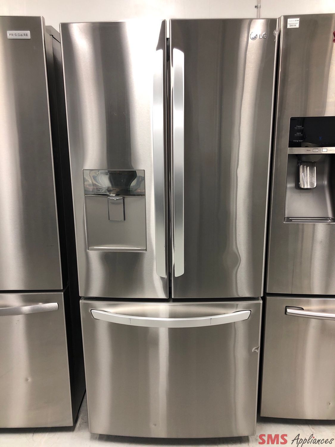 LG 30'' French Door Refrigerator LRFWS2200S LG 30'' French Door Refrigerator LRFWS2200S