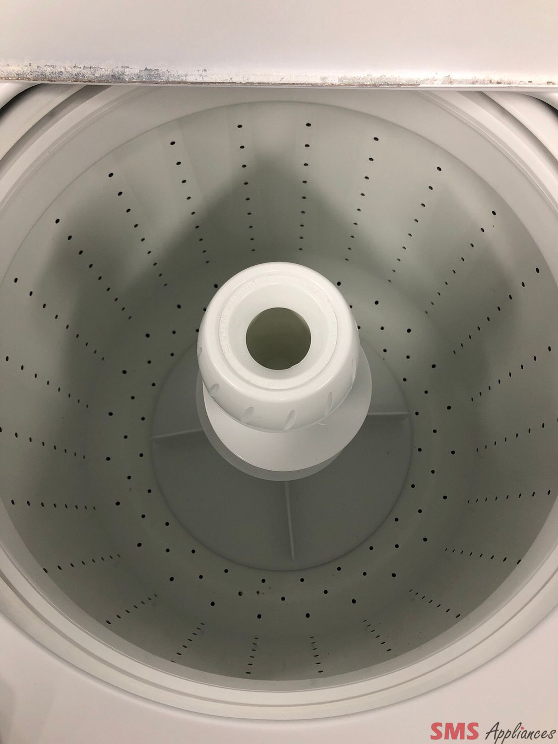 Frigidaire 3.0 Cu.Ft Top-Load Washer FWS1233FS0