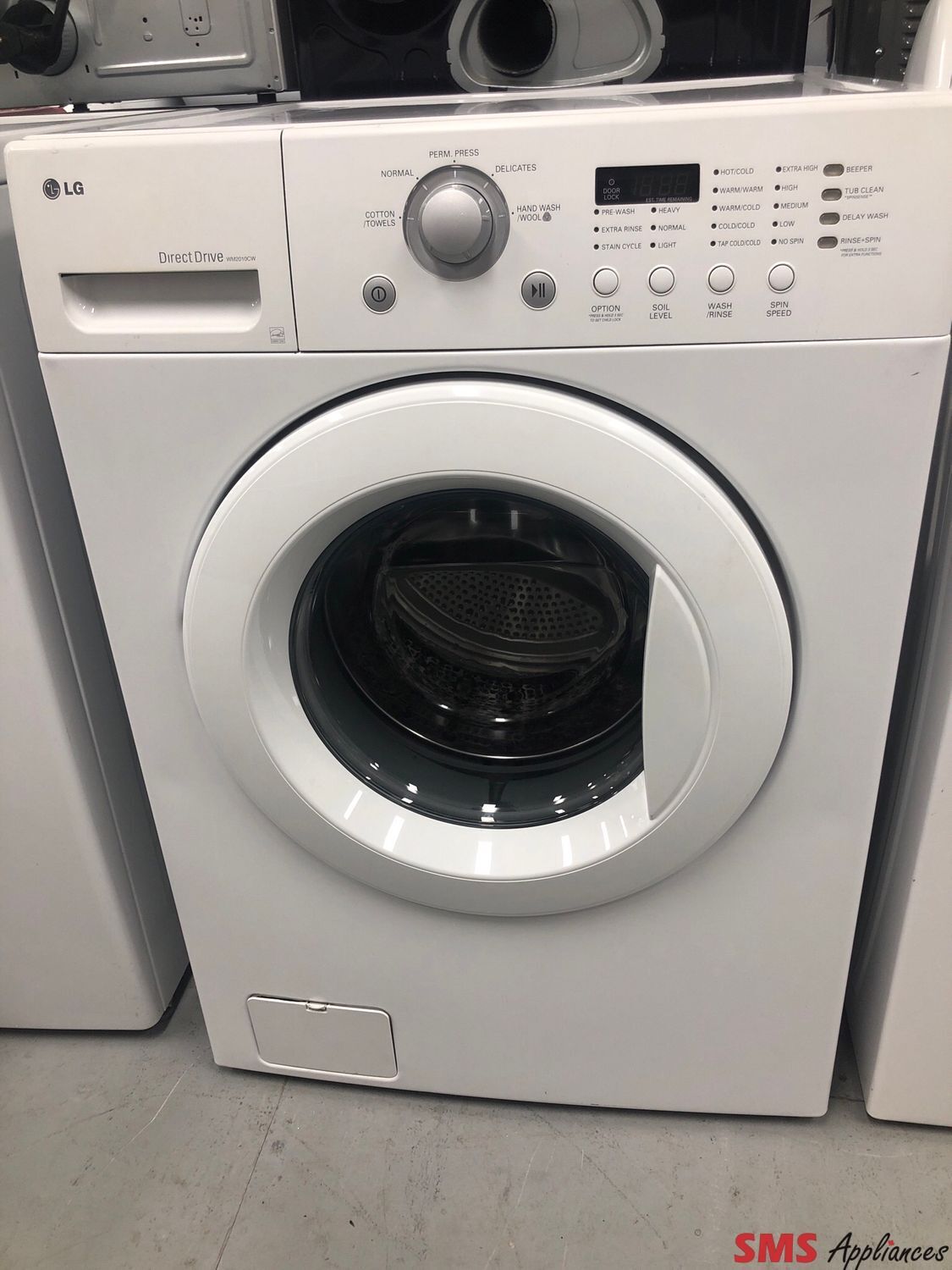 LG 3.5 Cu.Ft Front-Load Washer WM2010CW LG 3.5 Cu.Ft Front-Load Washer WM2010CW