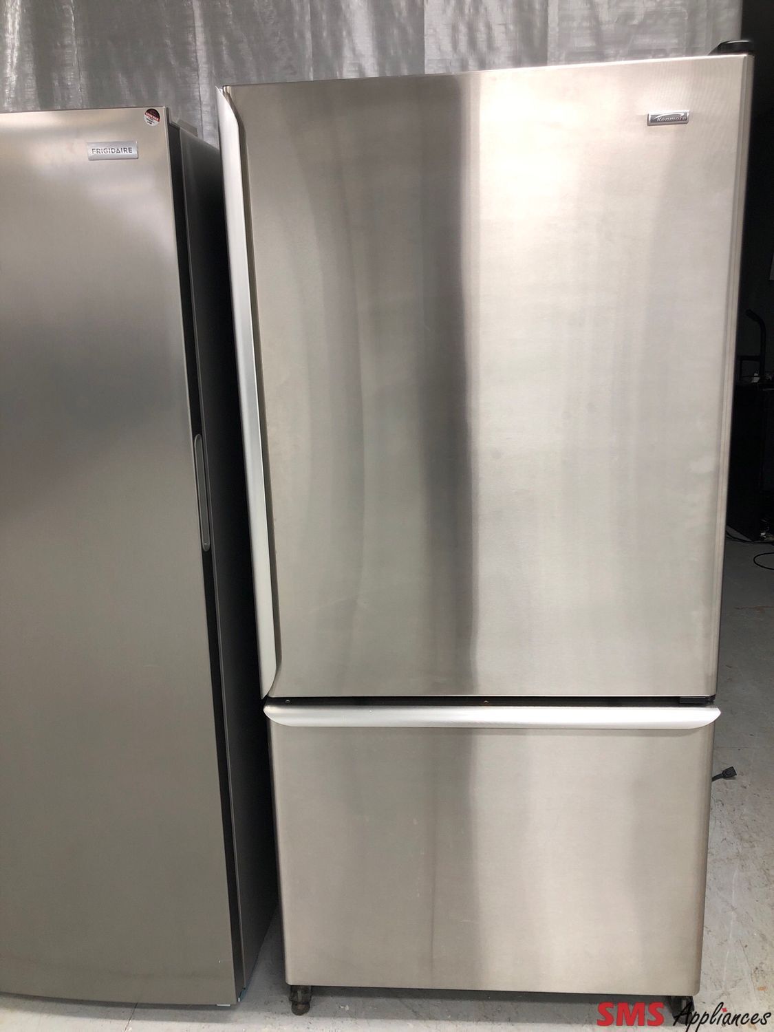 Kenmore 33'' Bottom-Freezer Refrigerator  596.67253601