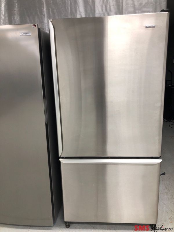 Kenmore 33'' Bottom-Freezer Refrigerator  596.67253601
