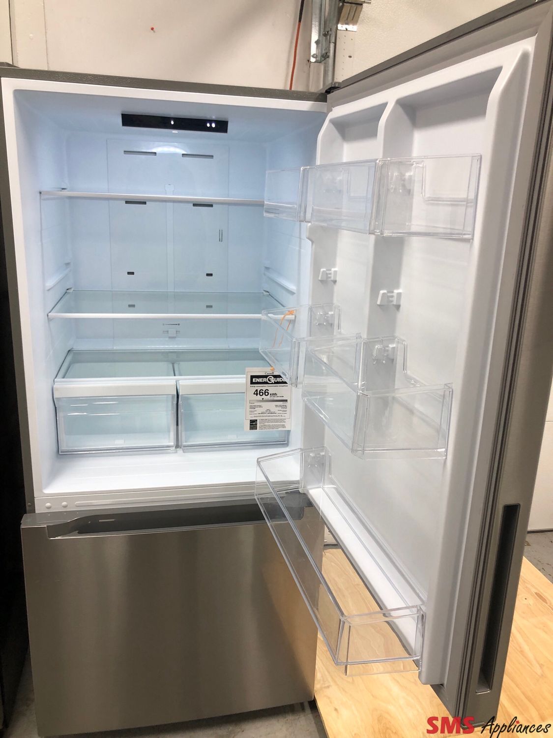 L2 29.5''  Bottom-Freezer Refrigerator LRB19B5ASTC