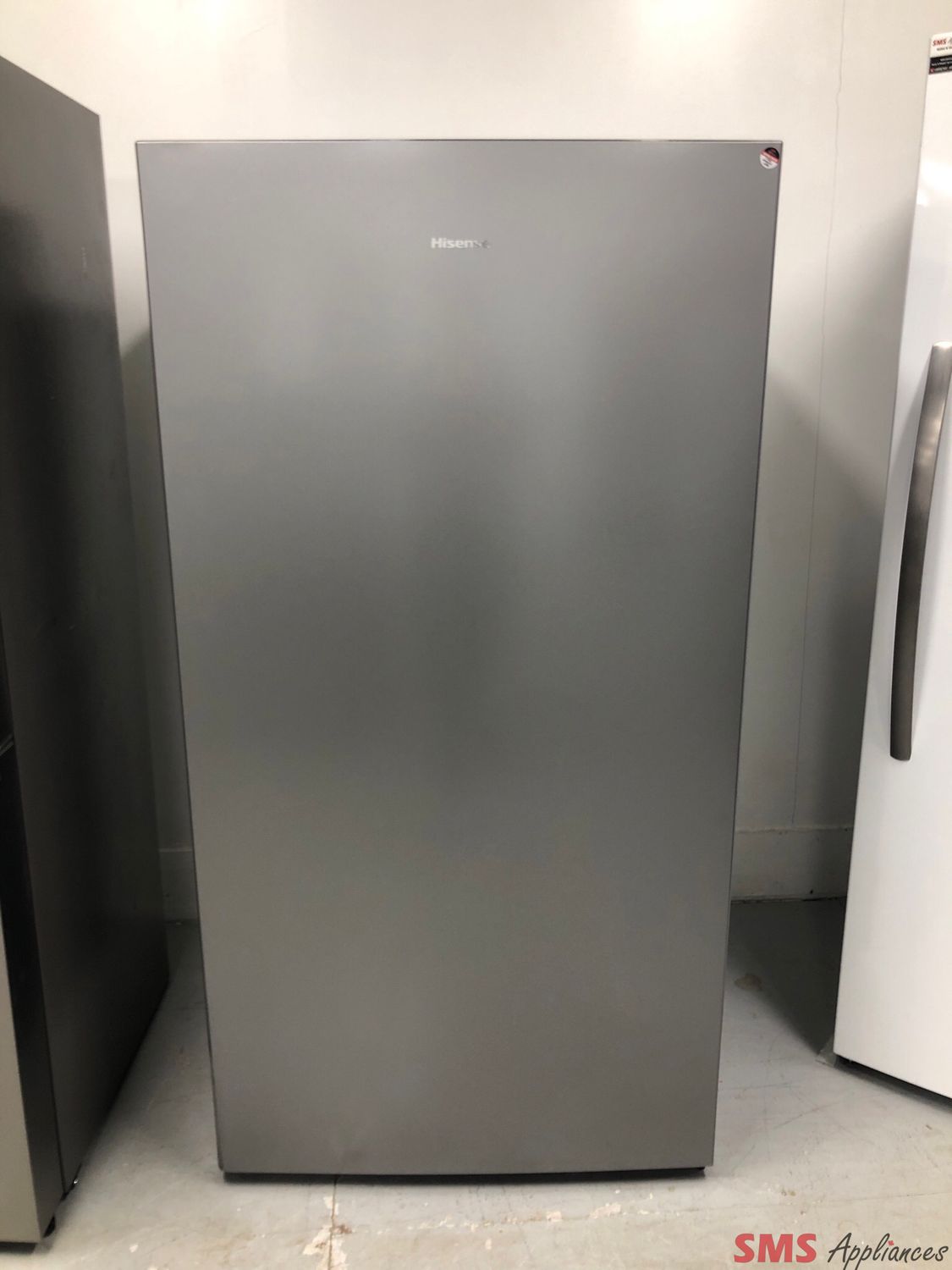 Open Box-Scratch & Dent Hisense 17.0 Cu.Ft  Convertible Upright Freezer/ Fridge HFU171N1AVE