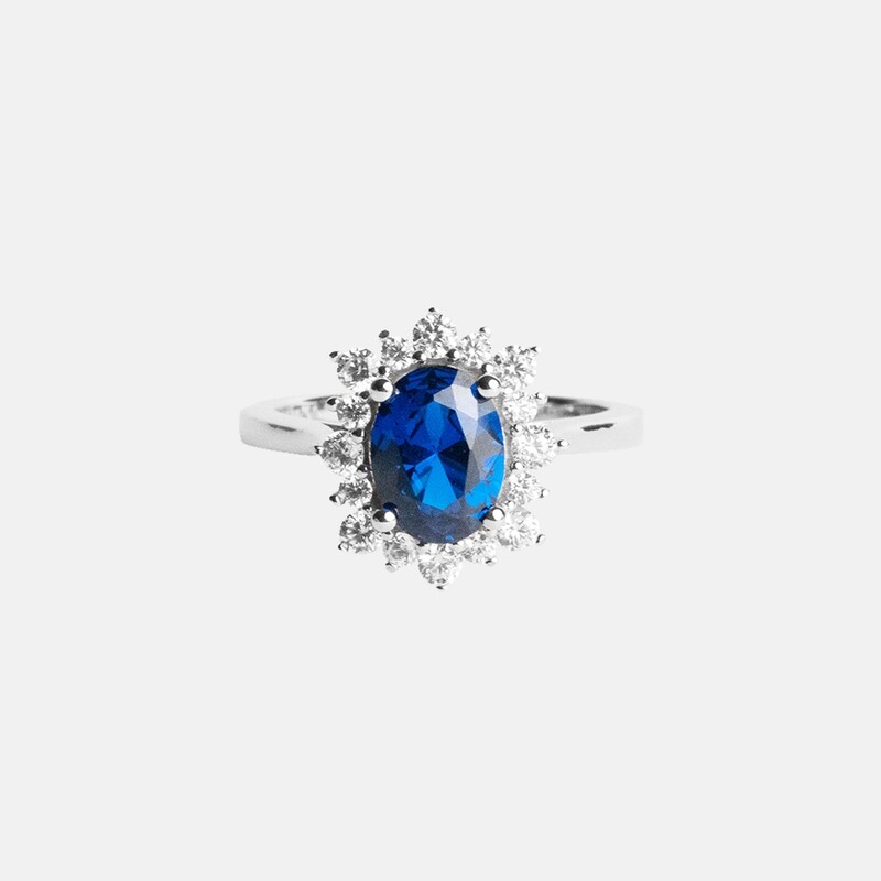 Victoria Flower Ring