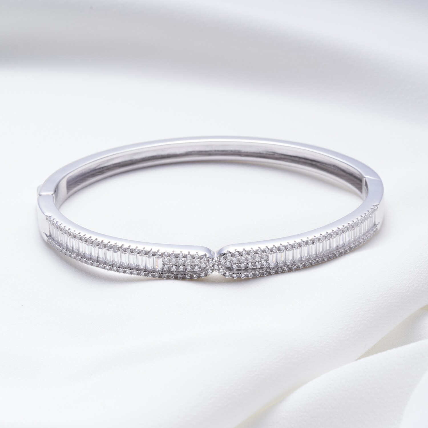 Emerald Bangle