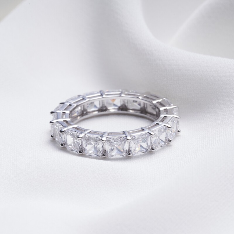 Royal Eternity Ring