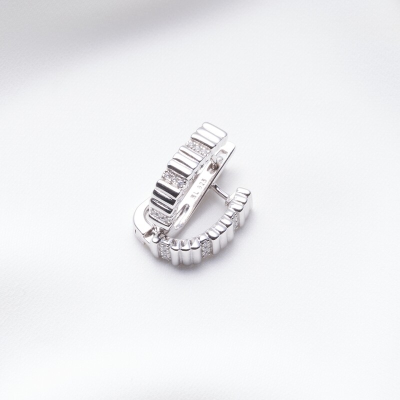 Rizrose Clip on earrings