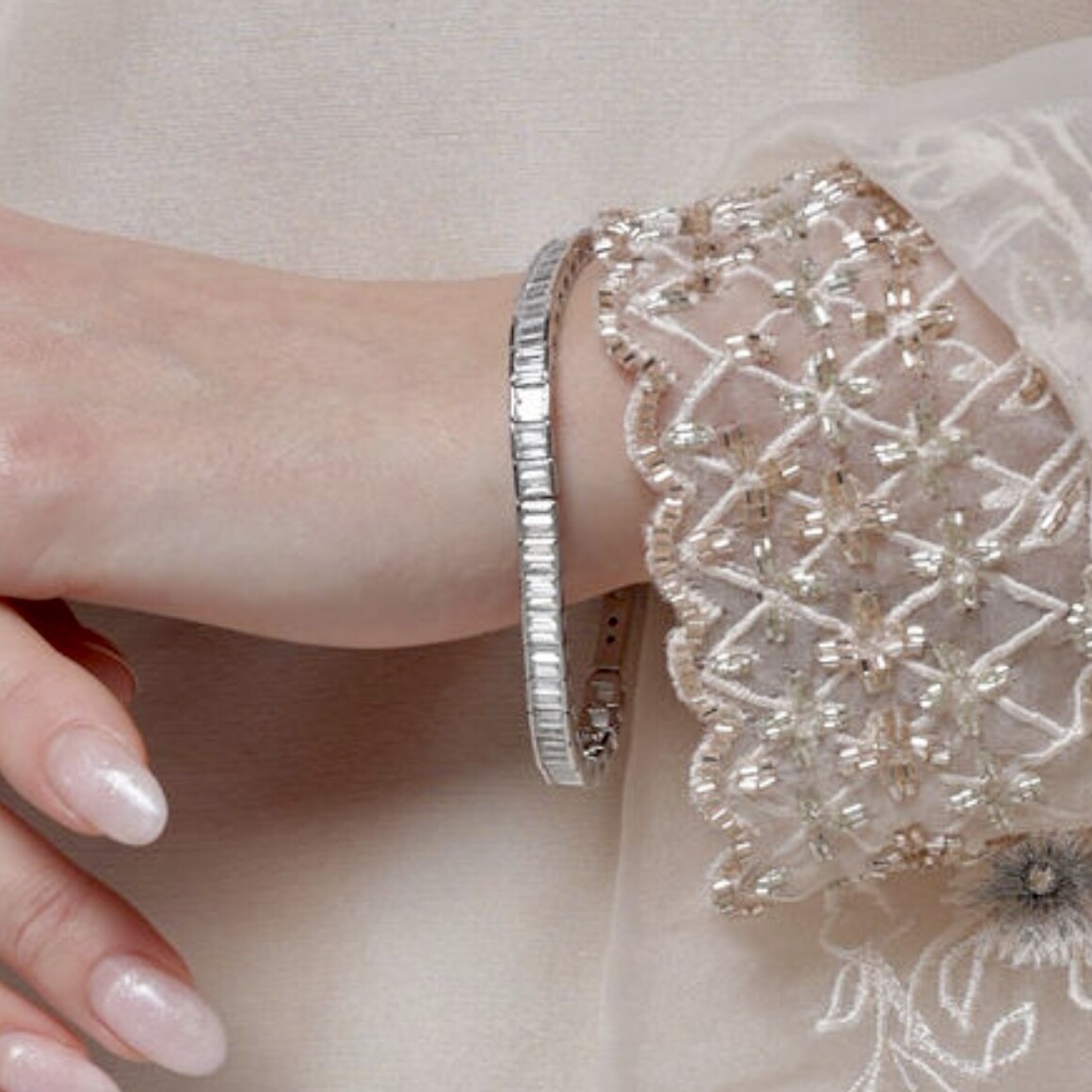 Tiara Emerald Bracelet