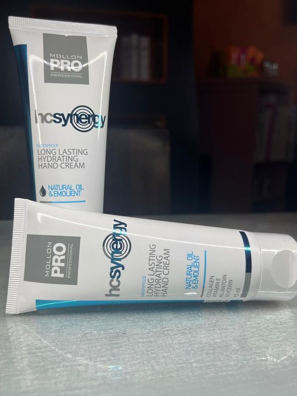 Mollon Long lasting Hydrating