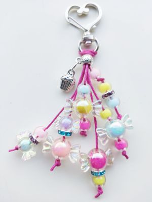 Sleutel / tassenhanger Pakket DIY fuchsia roze snoepjes