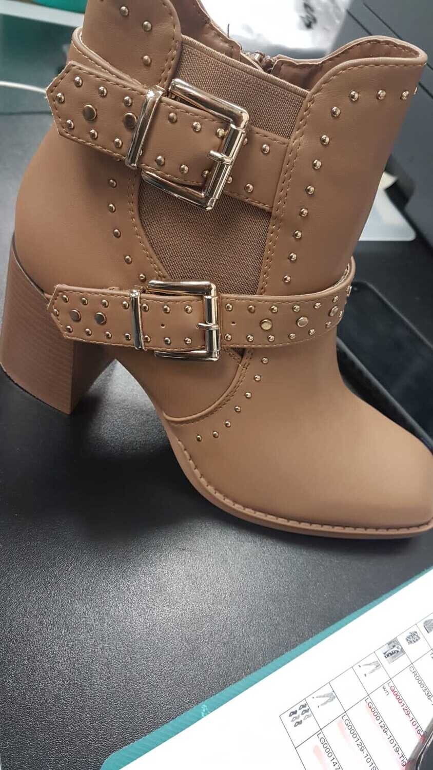 Double strap ankle boot