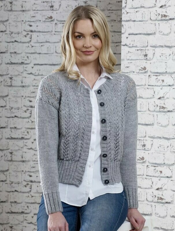 Cygnet DK Chantilly Lace 30-32 / 46-48 inch