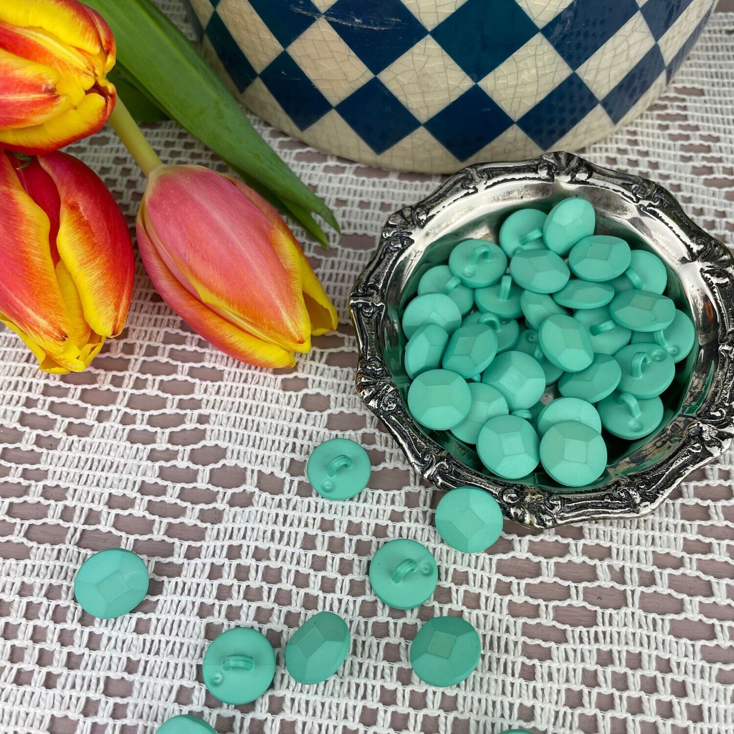 Knapp med hals 13mm