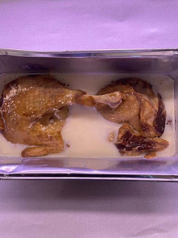 2 Cuisses de canard confites en barquette