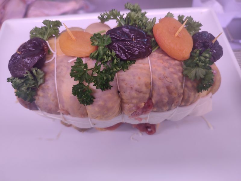Rôti de pintade farci