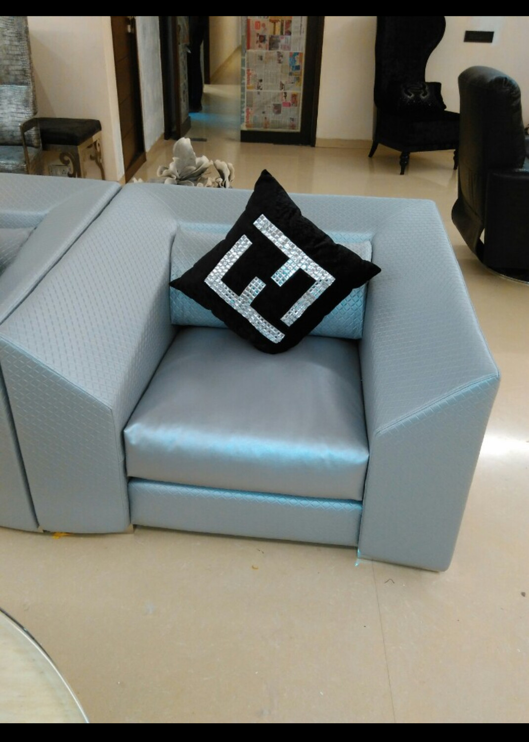Sofa | cushion | headboard capsule 