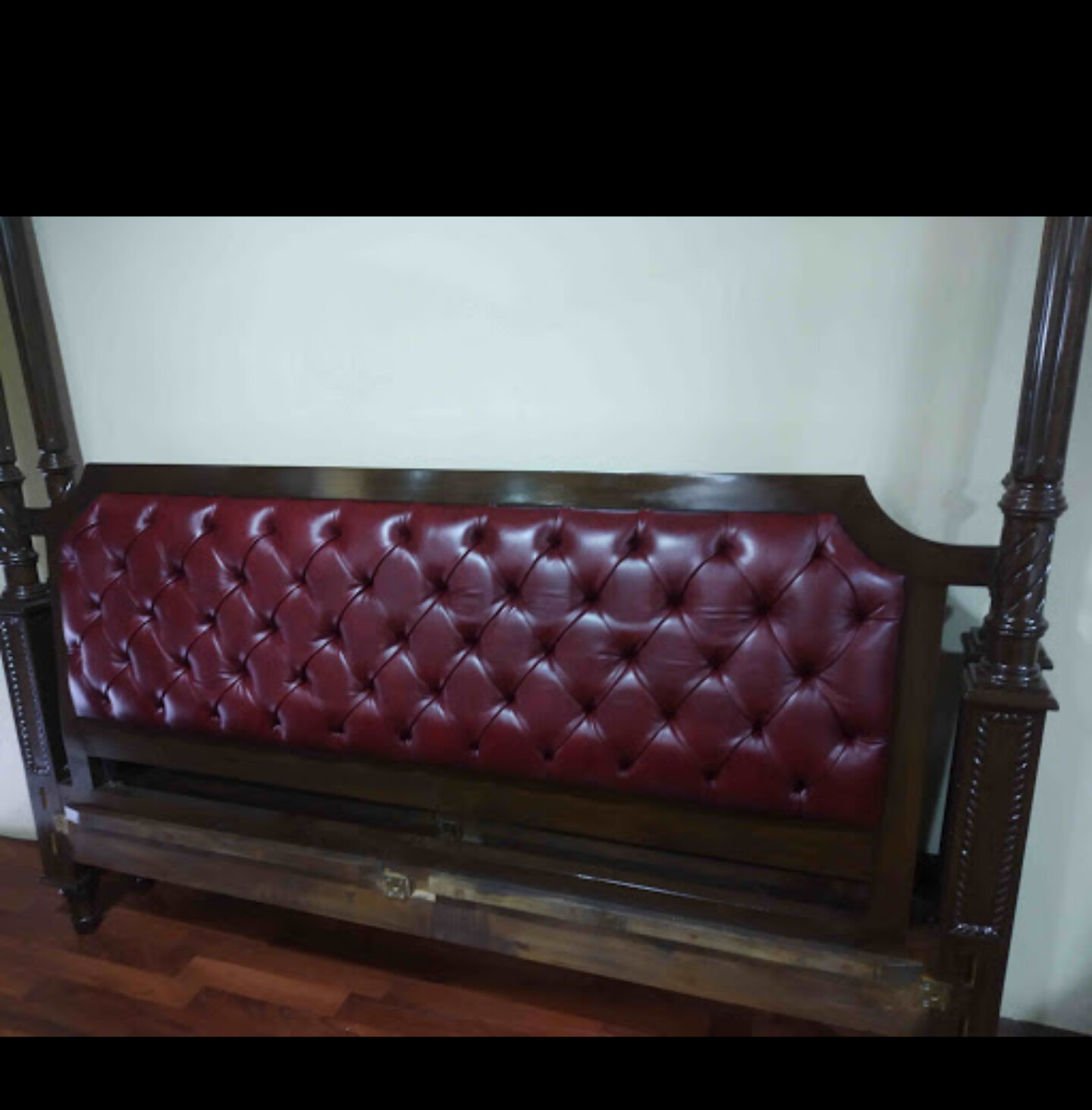 Sofa | cushion | headboard capsule 
