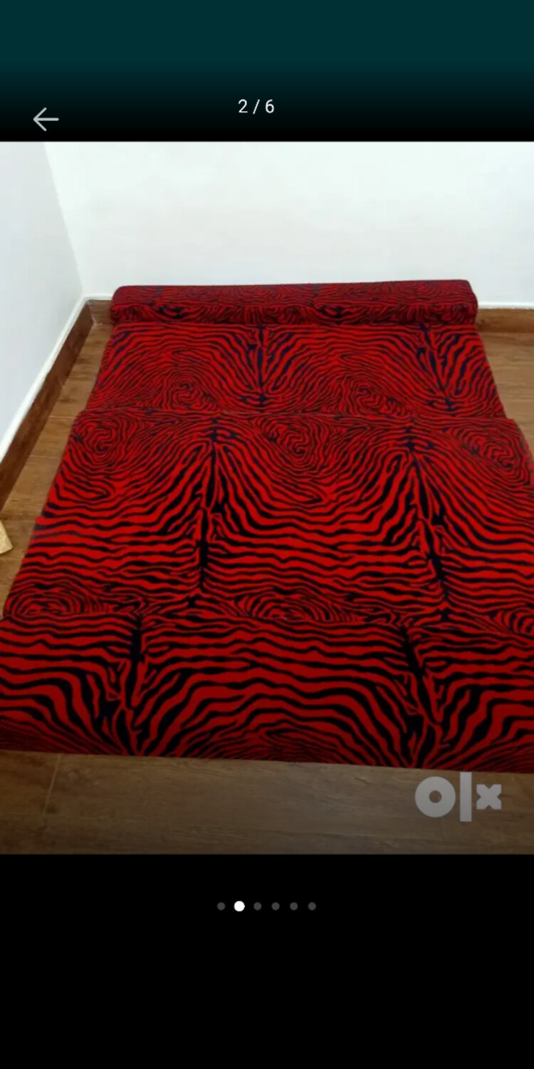 Sofa | cushion | headboard capsule 