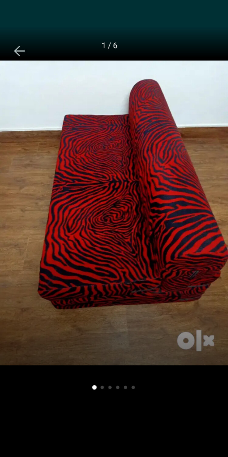 Sofa | cushion | headboard capsule 
