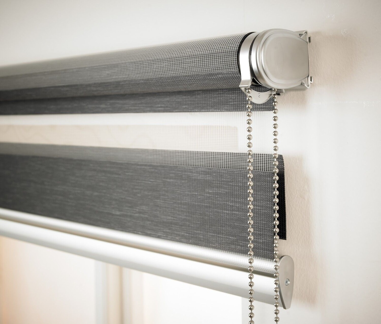 Blinds roman / roller