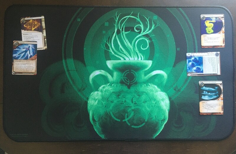 Medium // Playmat