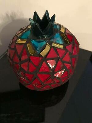GLASS MOSAIC RED