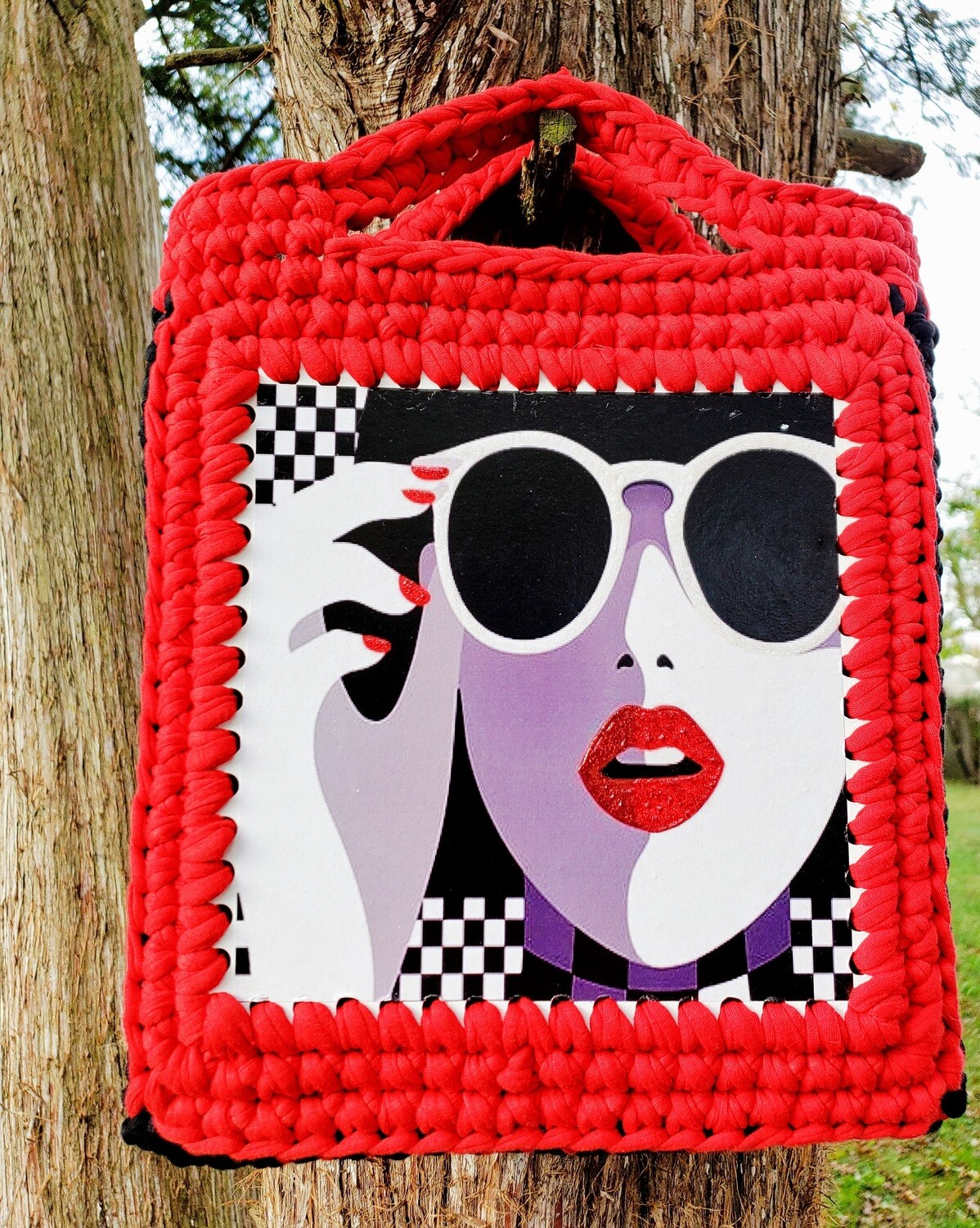 Wood Painted Cotton Fabric Yarn Handbag
