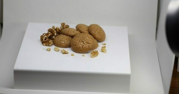 Saba Bakes Walnut Cookie