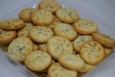 Saba Bakes Rice Cookie