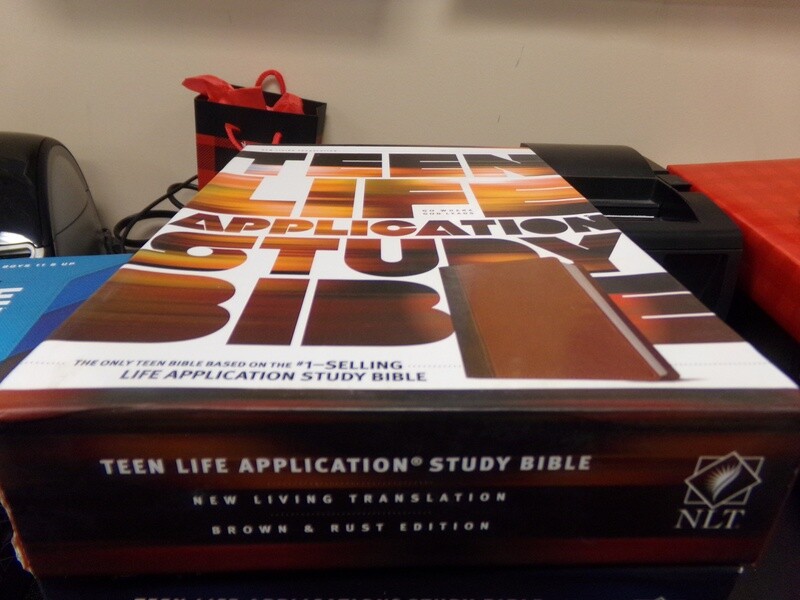 Teen Life Application Study Bible