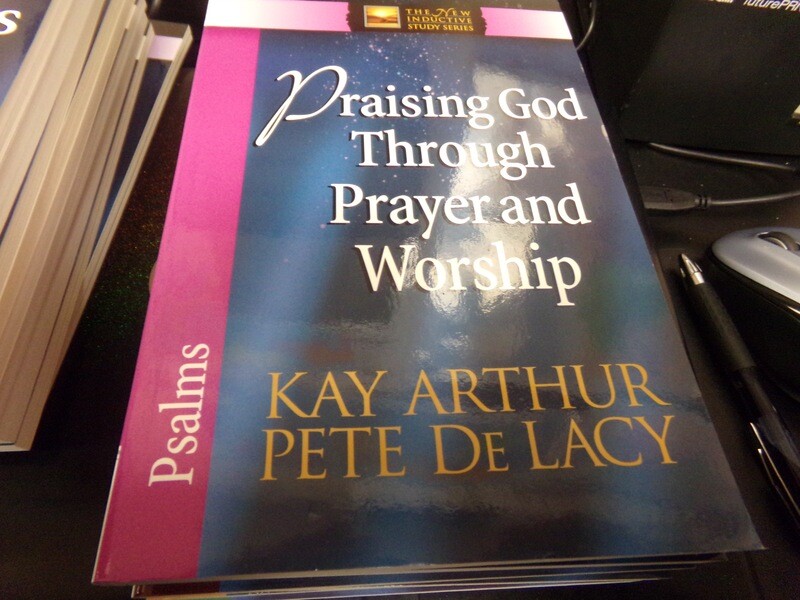 Praising God Through Prayer and Worship