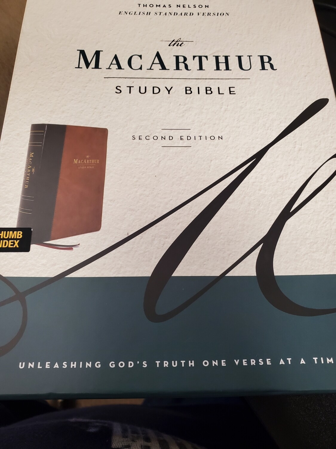 The MacAuther Study Bible