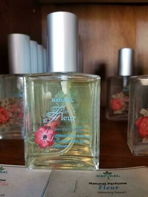 1 women&#39;s Natural Perfume scented with quality essentail oils