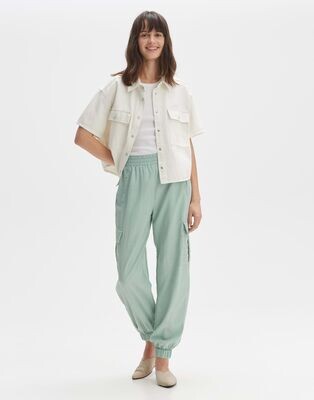 MABECCA Leichte Jogpants Relaxed mit Cargo Details 30005 aloe green OPUS