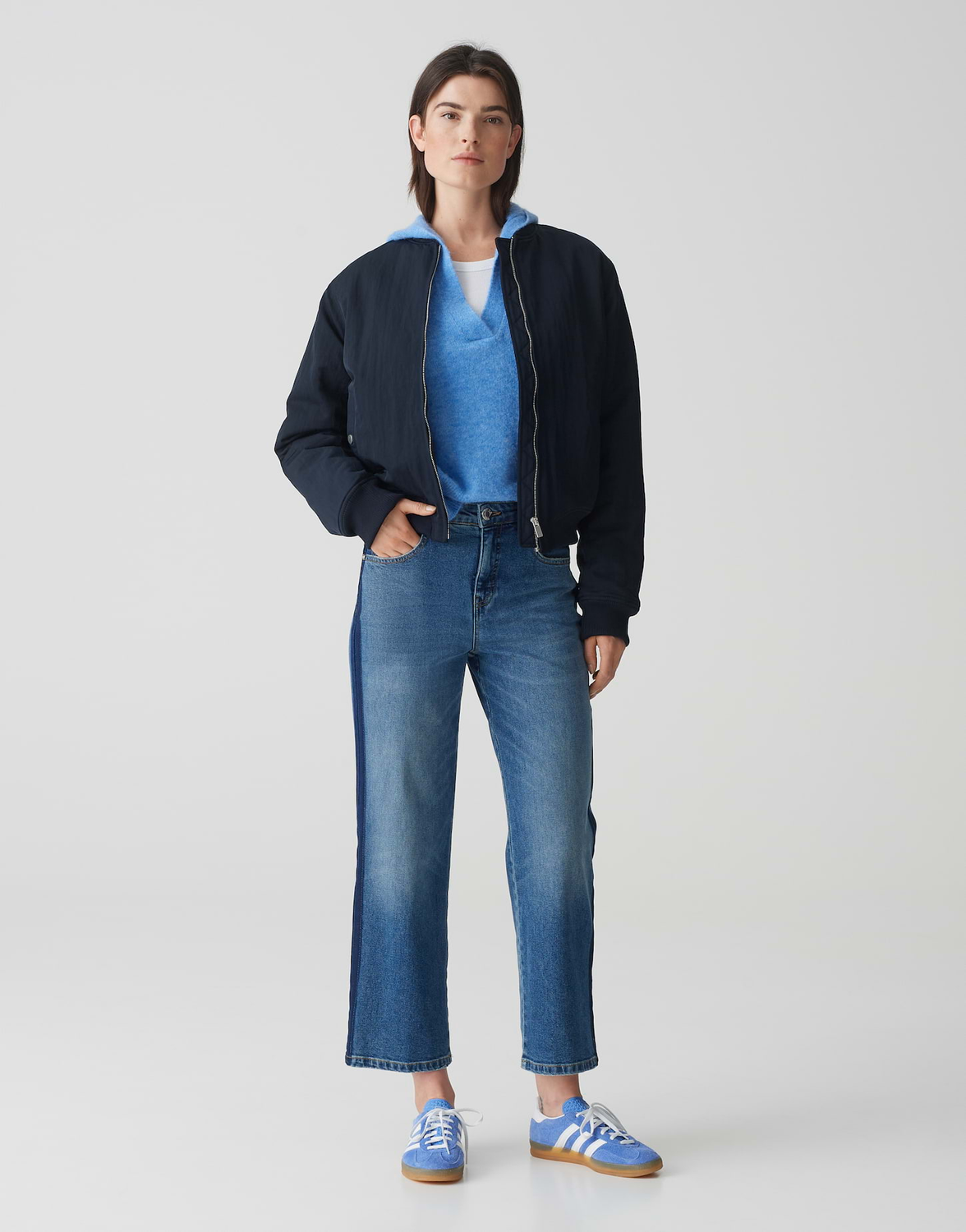 Wattierte Bomberjacke HARU Regular aus Nylon 60020 coal blue OPUS