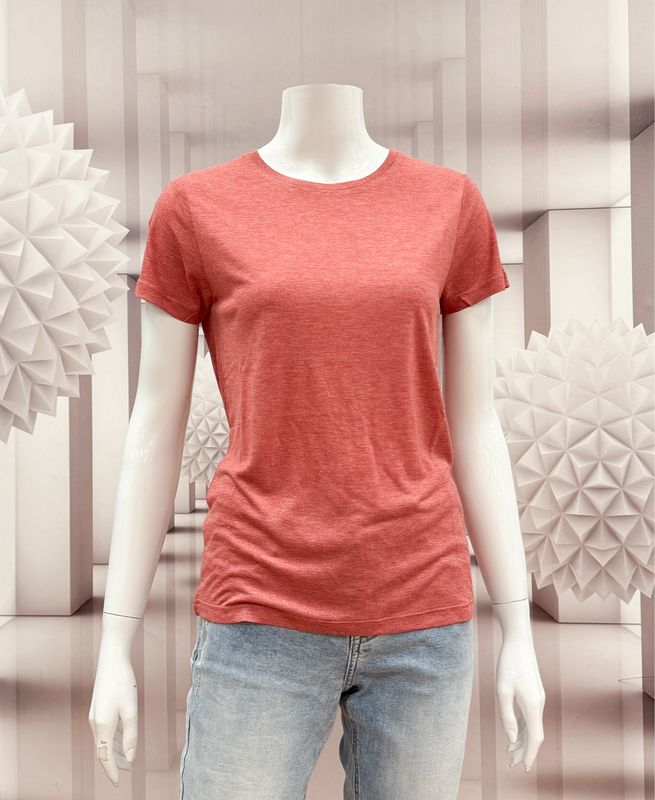 DONNA Shirt red  MAISON HOTEL