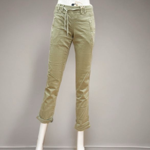 SRB4502 Tessy jog color summer sage 29 er Länge RED BUTTON