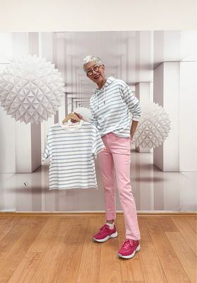 Streifenhoodie und Kurzarmshirt bleu gestreift FRIEDA und FREDDIES, Kate soft pink RED BUTTON