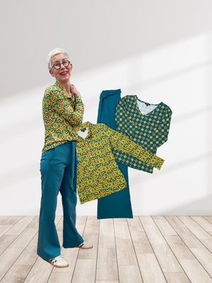 LALAMOUR Vintage Polobluse, Shirt, Jerseyhose petrol
