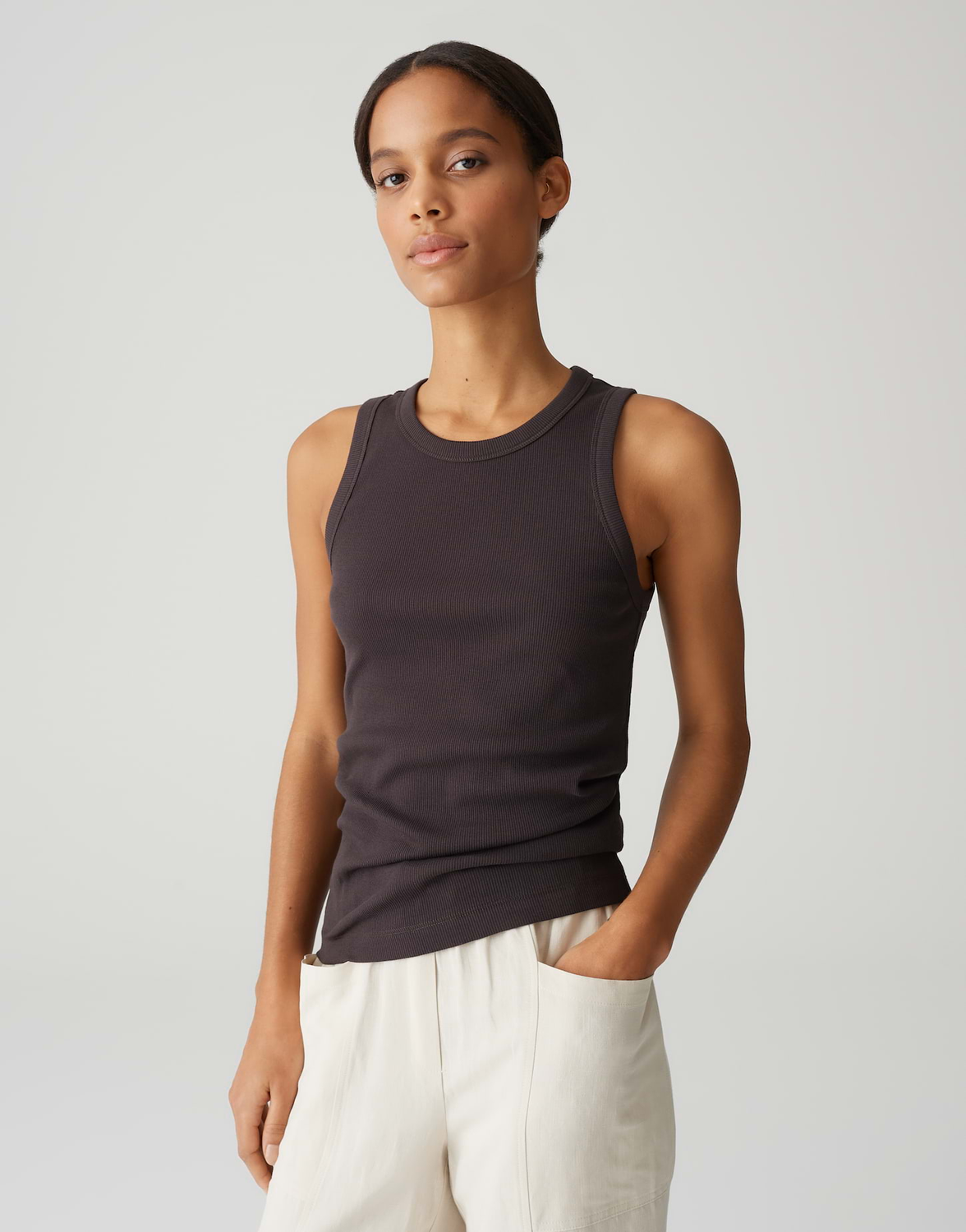 ILESSO Slim Geripptes Tanktop aus BCI Cotton Mix 20004 midnight brown OPUS